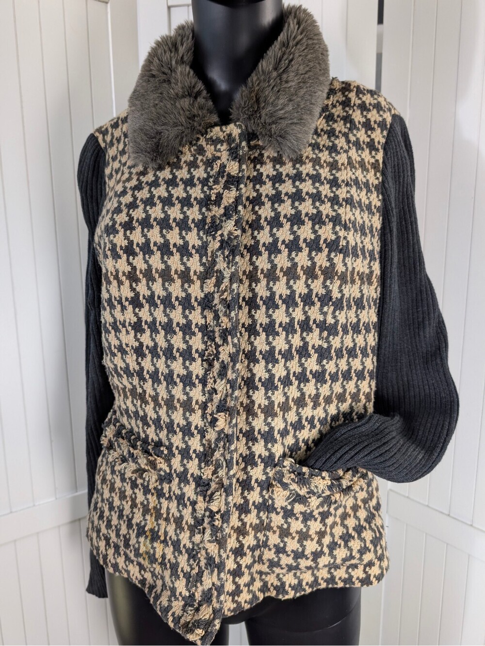 CAbi Mixer Jacket 978 Size 8 Houndstooth Removable Faux Fur Collar Wool Blend